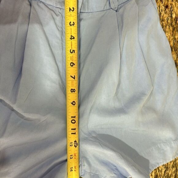 COS Light Blue Linen Blend High Waisted Pleated Front Trouser Shorts Size 8 - Picture 13 of 13